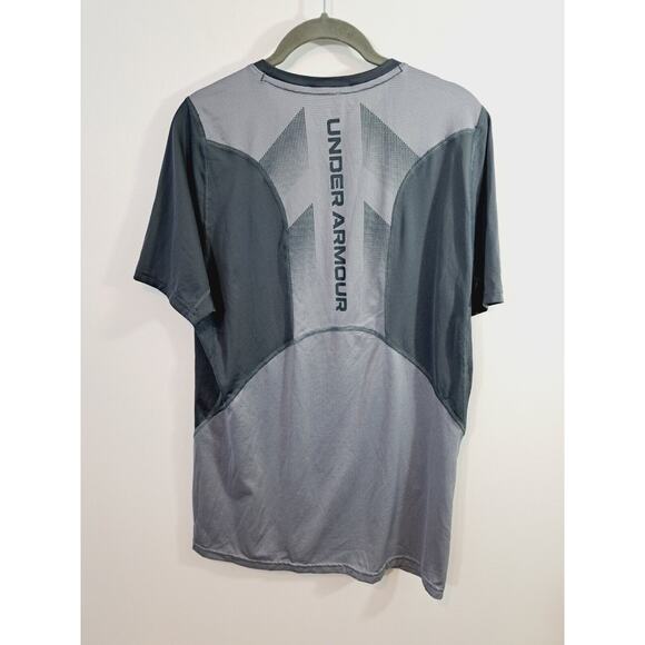Under Armour Heat Gear Men's Size Medium Short Sleeve Shirt Gray Athletic - Picture 2 of 4